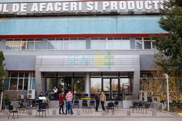 Spațiu cultural de închiriat la metrou Pipera